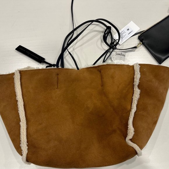 Carolina Santo Domingo Caspia Shearling Wing Tote Bag - Picture 1 of 7